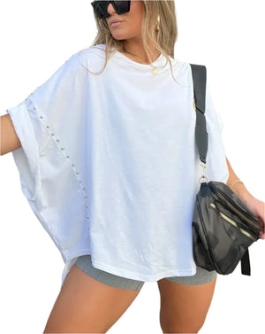 Camille – Oversized Studded Damesblouse