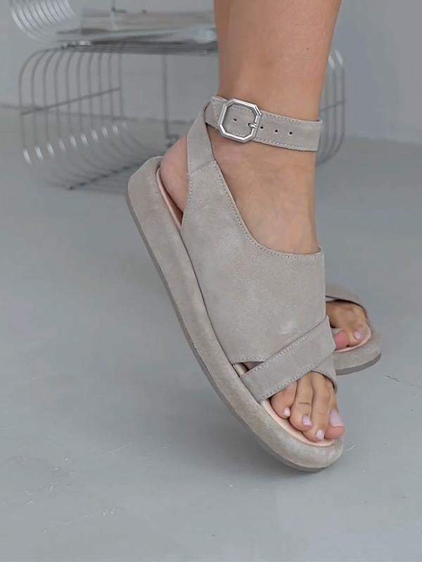 VittoriaRomano Sandalen Met Bandjes